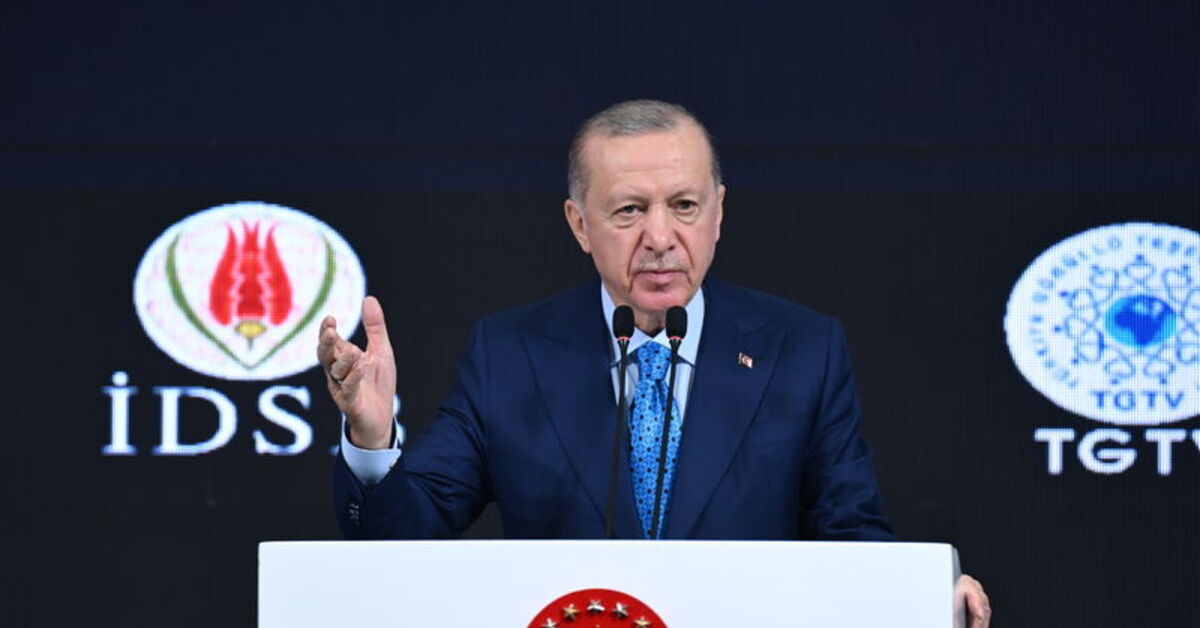 Cumhurbaşkanı Erdoğan: Uluslararası medya insanlık suçlarını görmezden geliyor