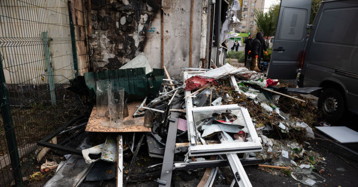 Rusya ve Ukrayna birbirlerine karşı en büyük drone saldırılarını başlattı